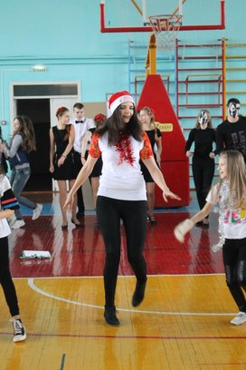 Обложка для материала Танцевальный марафон "Стартинейджер"