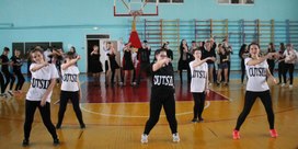 Обложка для материала Танцевальный марафон "Стартинейджер"