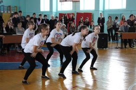 Обложка для материала Жизнь нашего класса