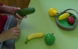 Обложка для материала Фрагмент коррекционно-развивающего занятия "Овощи, фрукты" (с ребенком с ТМНР)