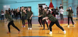 Обложка для материала Жизнь нашего класса