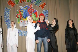 Обложка для материала КВН (молодёжные инициативы)