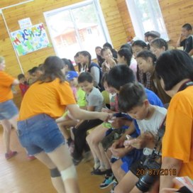 Организованы и проведены обучающие семинары по профориентации молодежи для участников волонтерского движения на базе оздоровительного лагеря «Хэжэнгэ» и палаточного лагеря «Вместе» на озеро Байкал