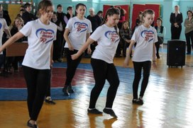 Обложка для материала Жизнь нашего класса