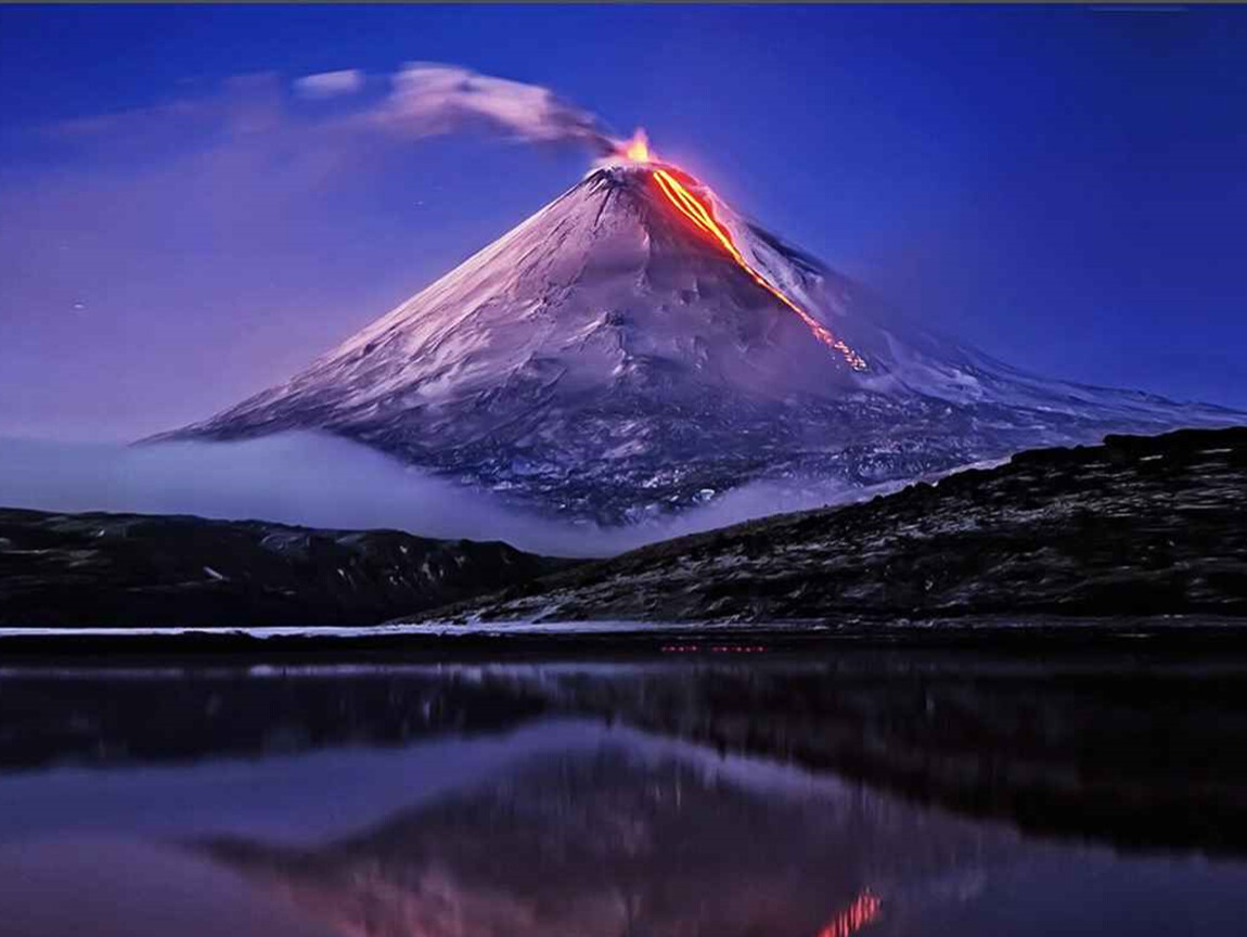Извержение вулкана Ключевская сопка 2013