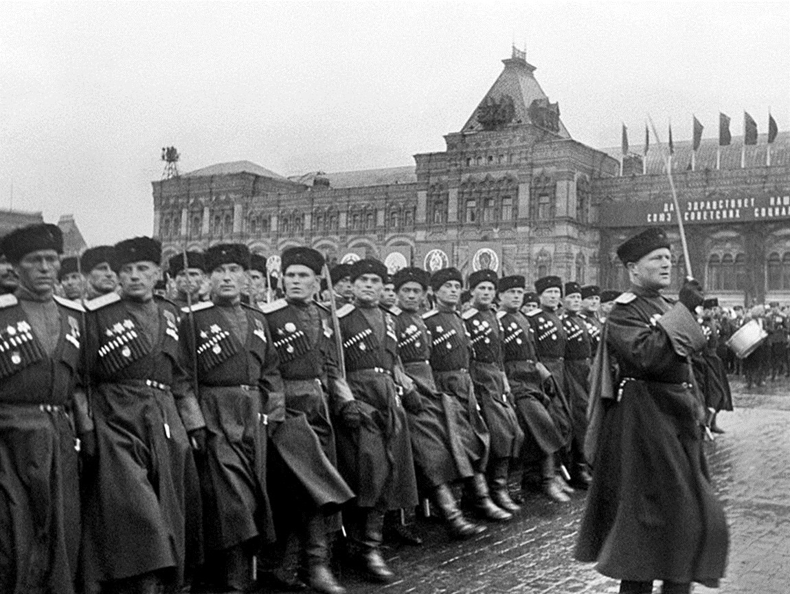 Парад в берлине 1945