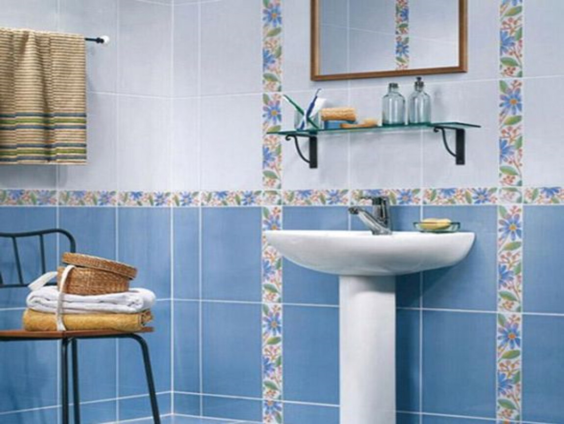 Пример плитки в ванной. Кафель для ванной комнаты. Ванная плитка. Облицовочная плитка для ванной. Ванная отделанная плиткой.