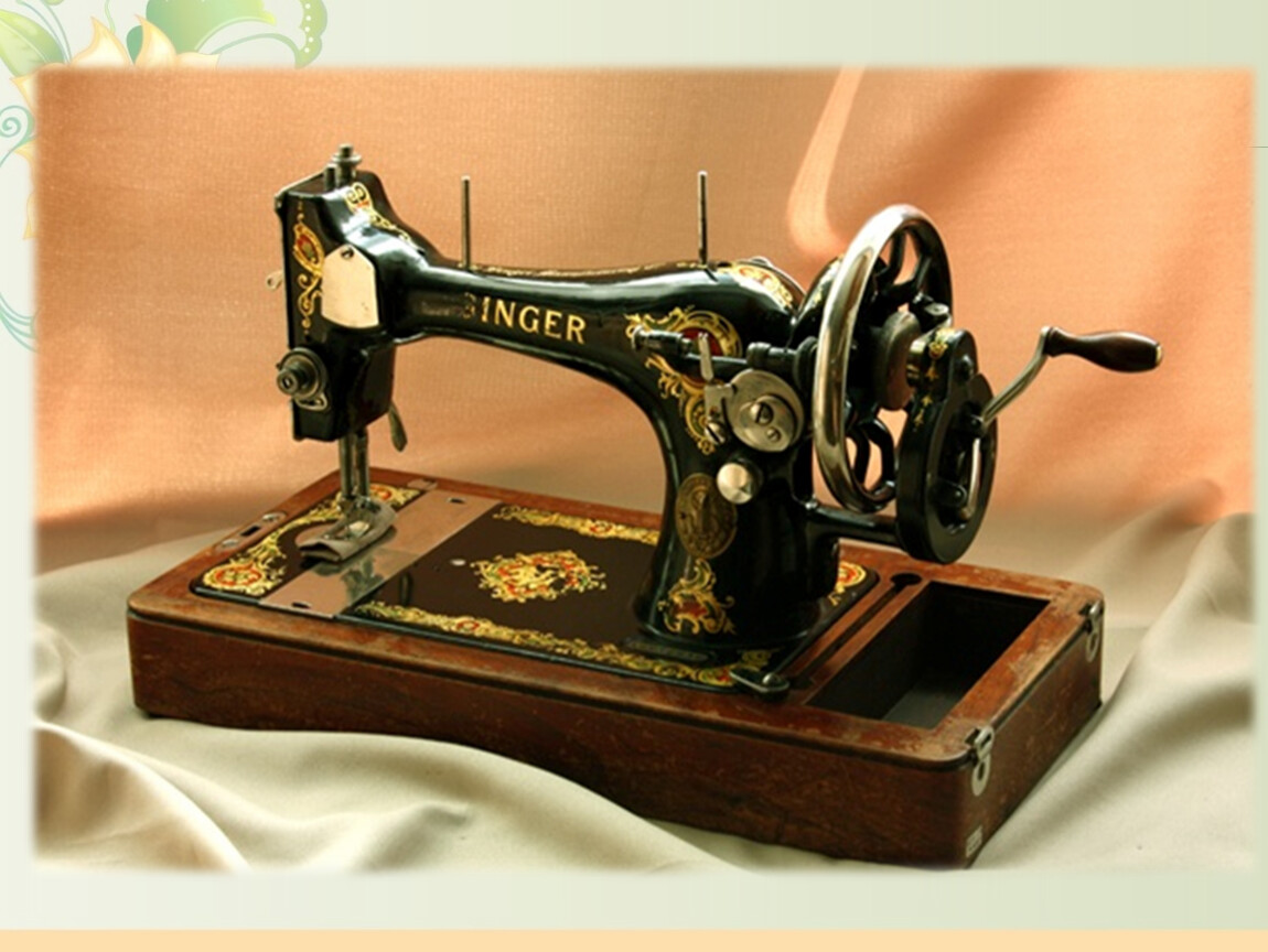 Швейная машинка с ручным приводом. Швейная машинка Калинина ПМЗ. Старинная швейная машинка. Швейная машинка механическая ручная.