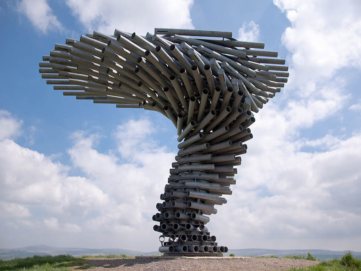 Скульптура Поющее дерево Великобритания