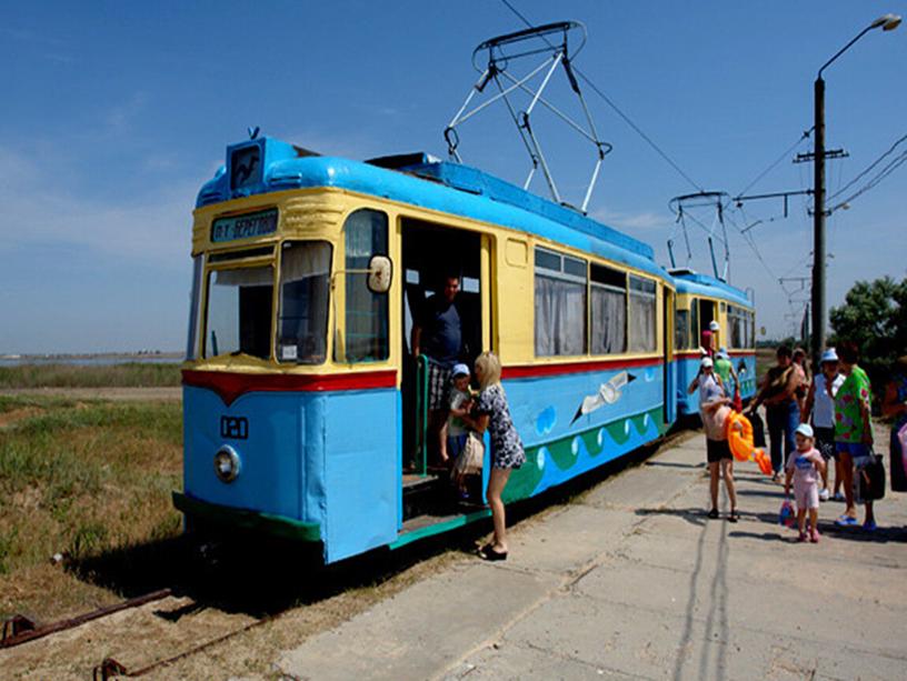 А еще в Крыму действует самая короткая трамвайная ветка в мире