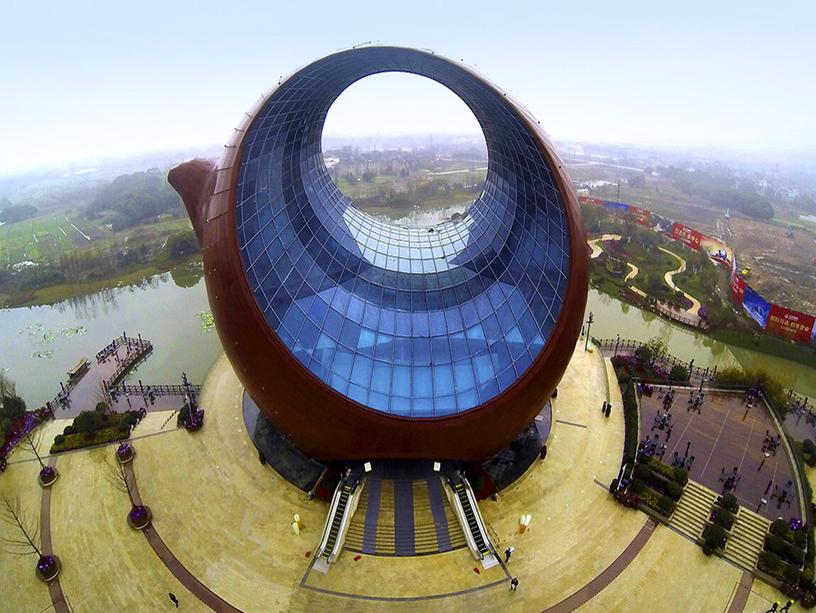 В центре Wuxi Wanda будут расположены выставочные залы, аквапарк, американские горки, колесо обозрения